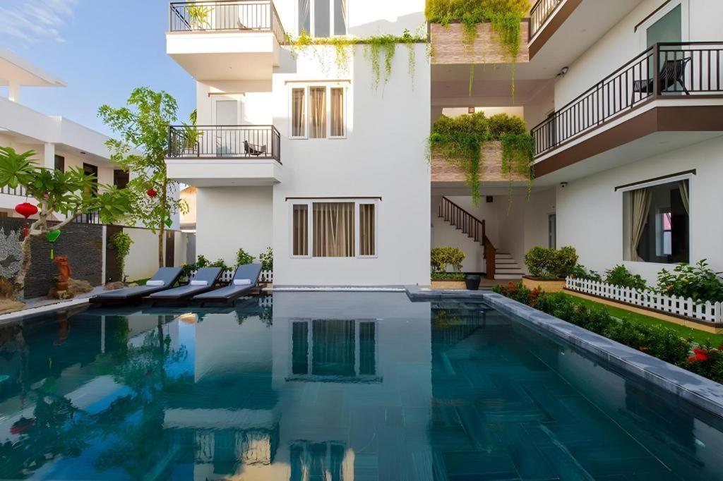 Hoi An Ht Villa And Hostel Bagian luar foto
